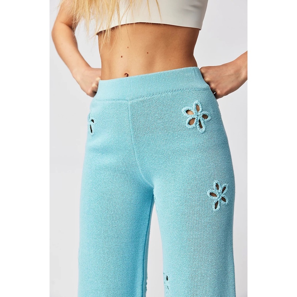 BNWT Tach Lila Knitted Pants